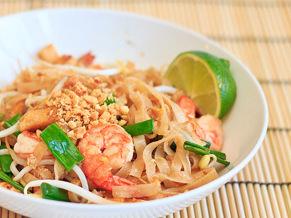 Pad Thai Noodles - With Step-by-Step Pictures - Wishful Chef