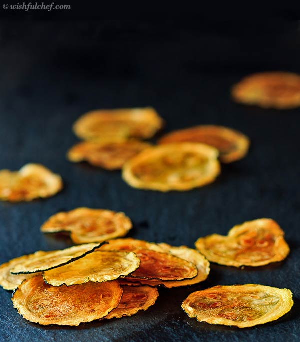 Baked Zucchini Chips - Super Healthy with only 3 Ingredients