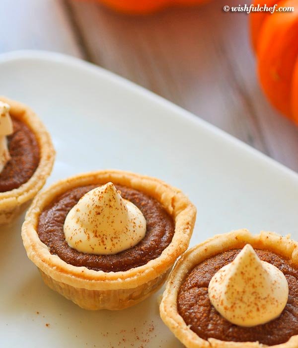 Healthy Mini Pumpkin Pies