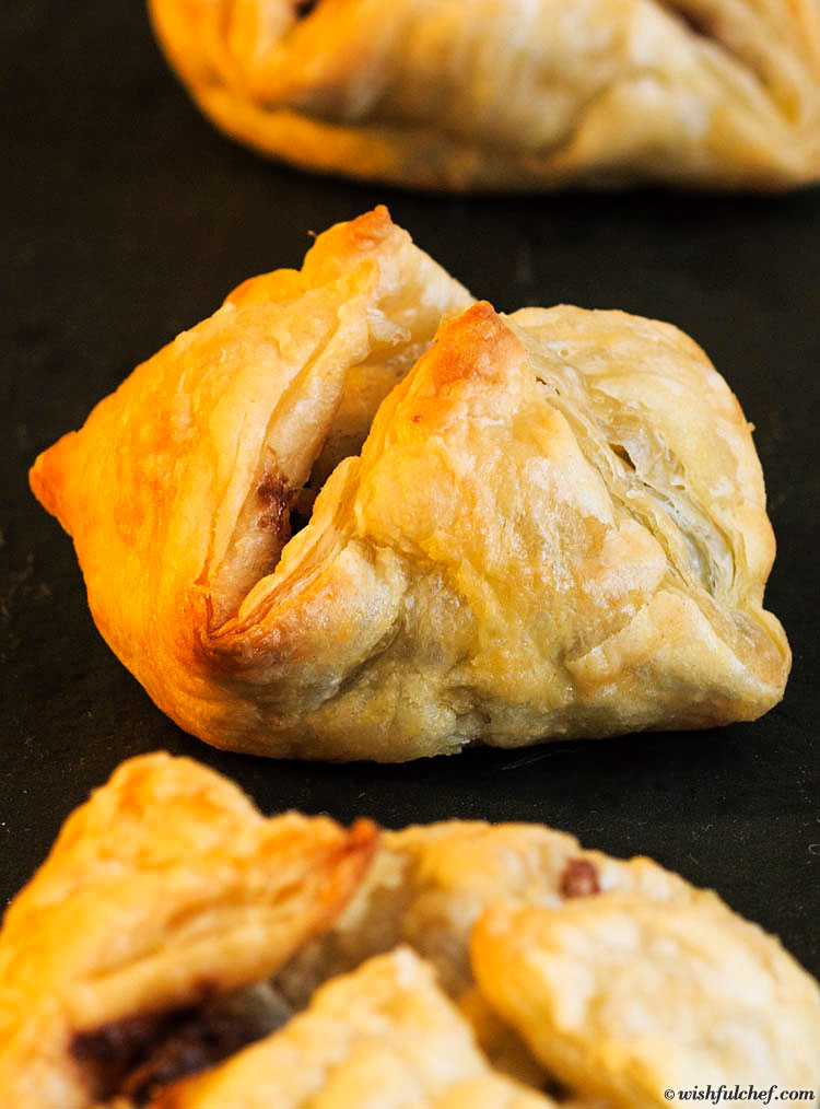 Mini PB Pastry Pockets