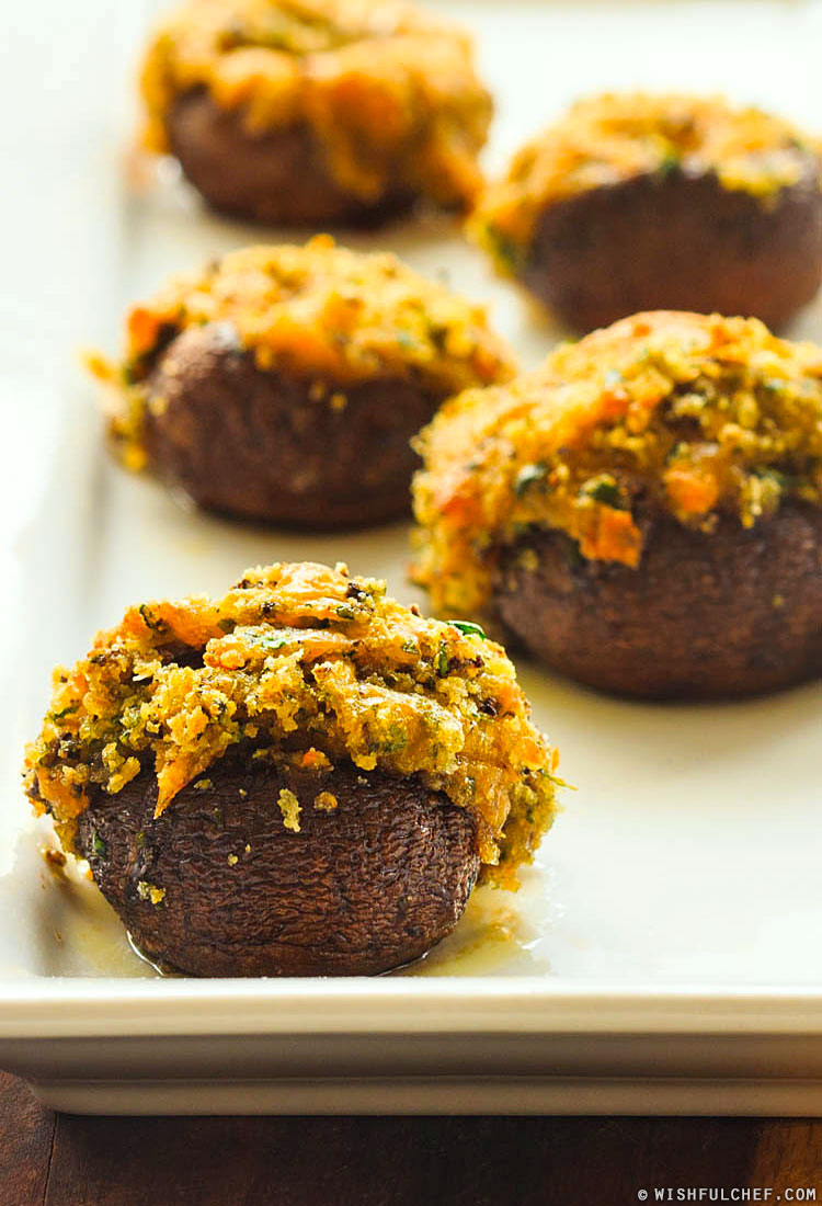 Spinach Cheddar Stuffed Mushrooms